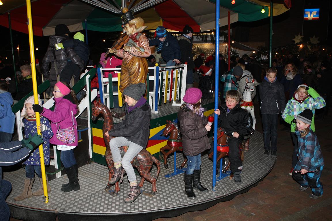 Enniger HILFT Kindern e.V. Nostalgie-Kinderkarussell